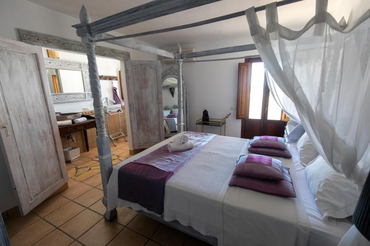 Buenavista Suites Hotel Boutique Santa Eularia des Riu Zewnętrze zdjęcie