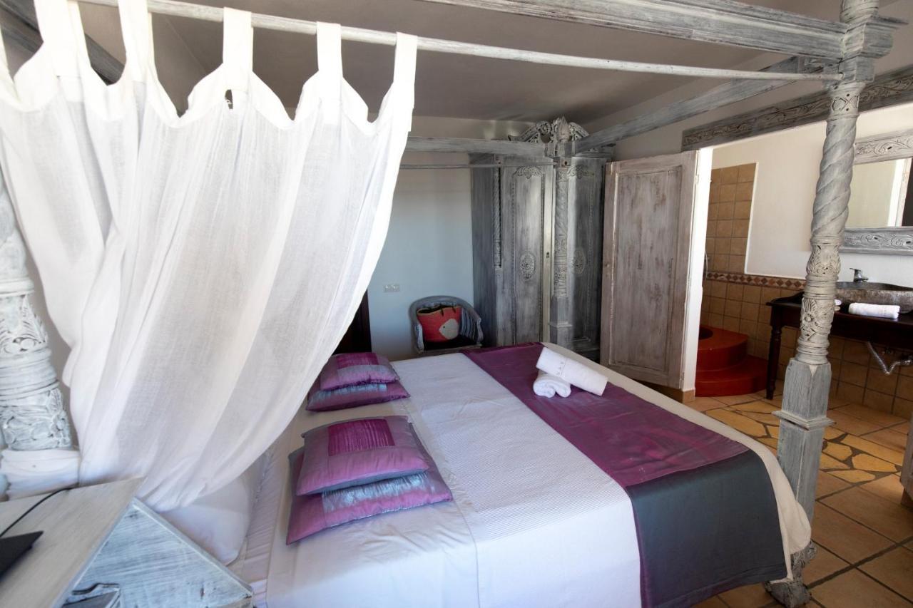 Buenavista Suites Hotel Boutique Santa Eularia des Riu Zewnętrze zdjęcie