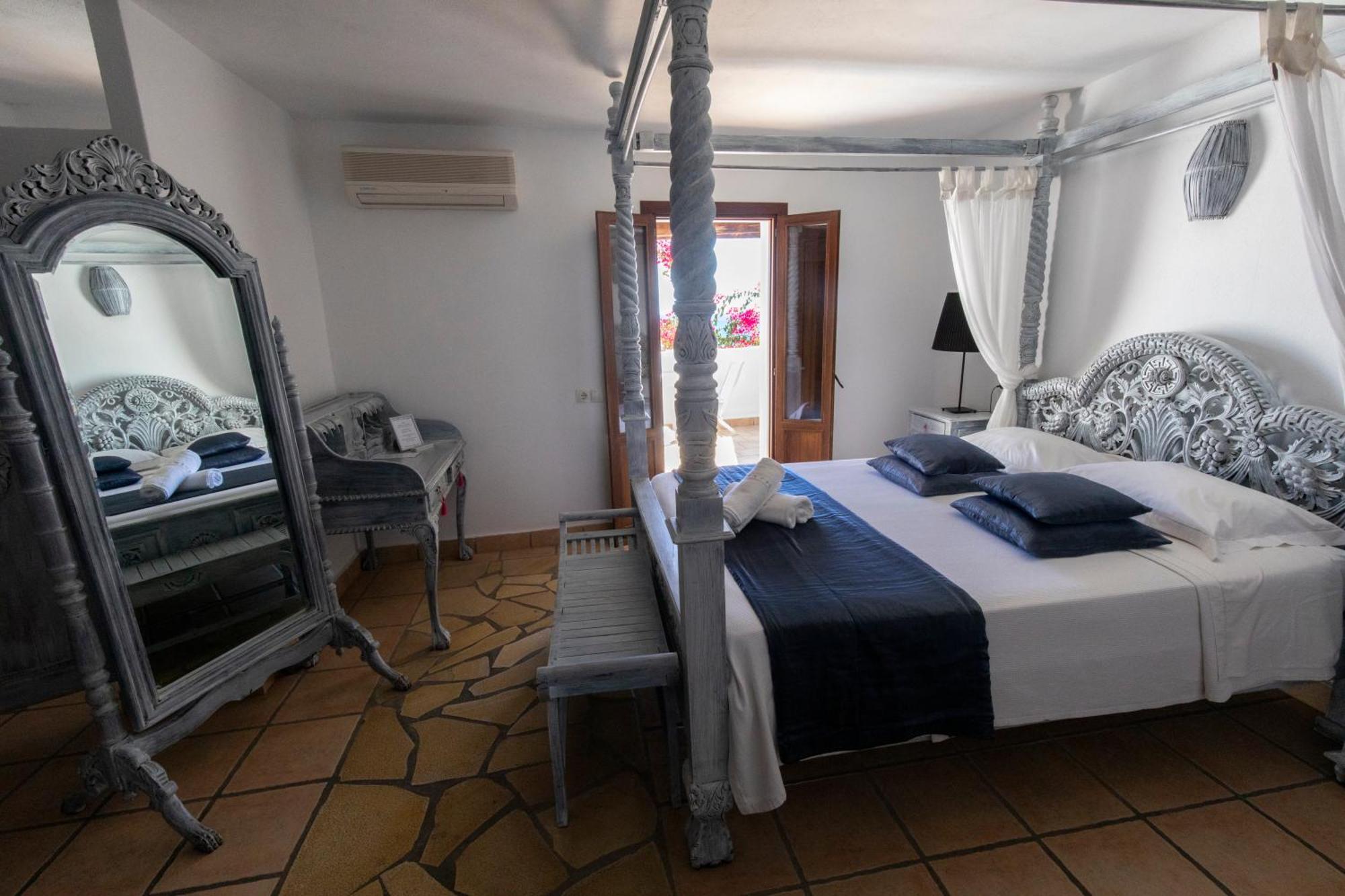 Buenavista Suites Hotel Boutique Santa Eularia des Riu Zewnętrze zdjęcie